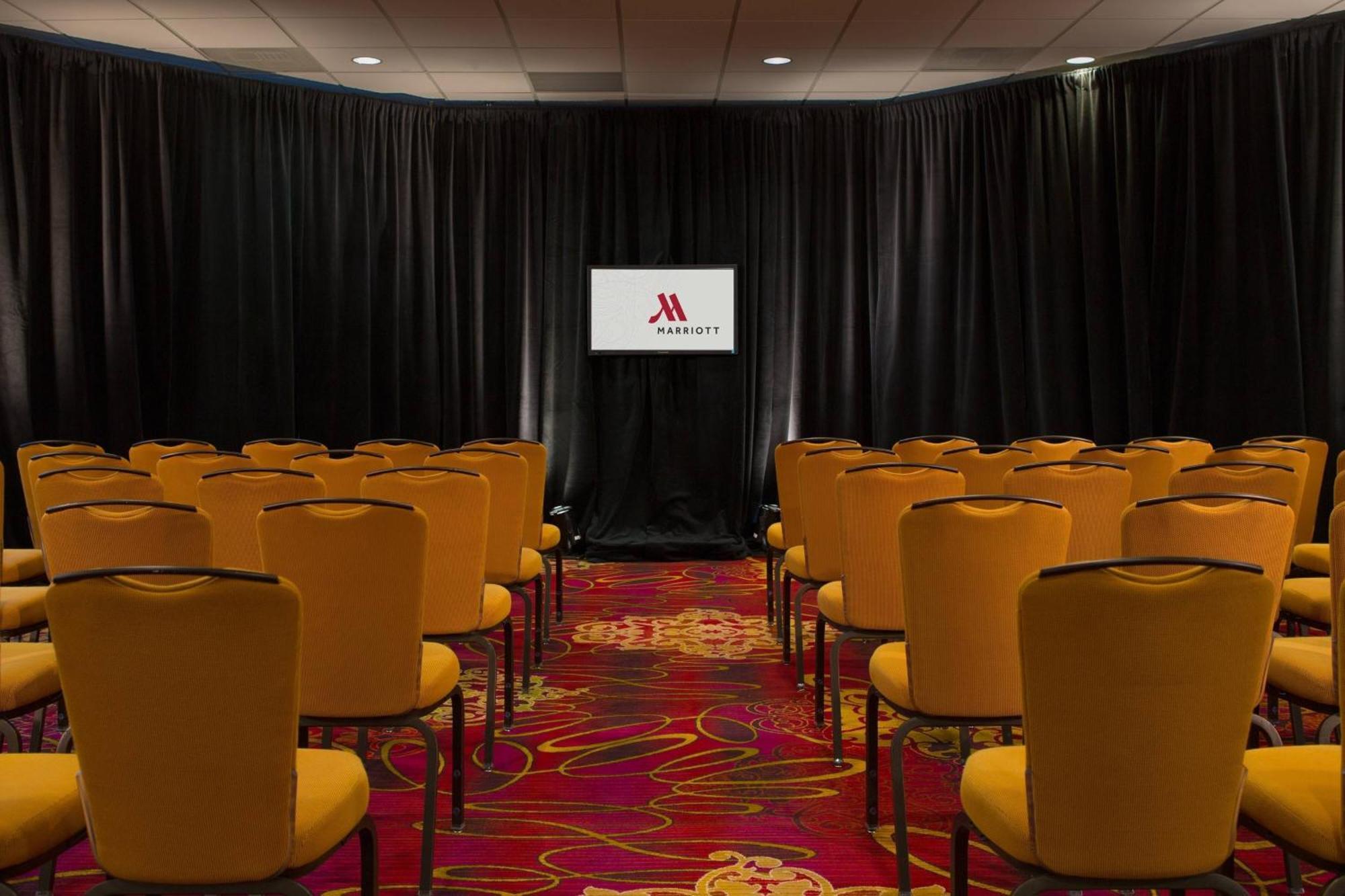 Falls Church Marriott Fairview Park Zewnętrze zdjęcie